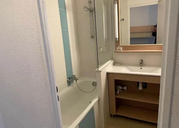 アパート Piscine Et Pinede - Wifi Saint-Raphaël