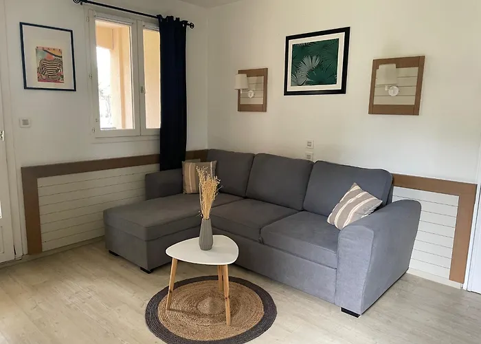 Apartamento Piscine Et Pinede - Wifi Saint-Raphaël