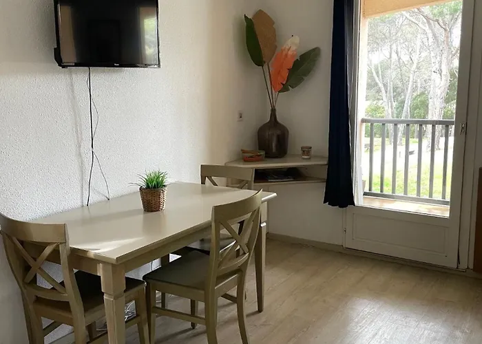 Apartamento Piscine Et Pinede - Wifi Saint-Raphaël